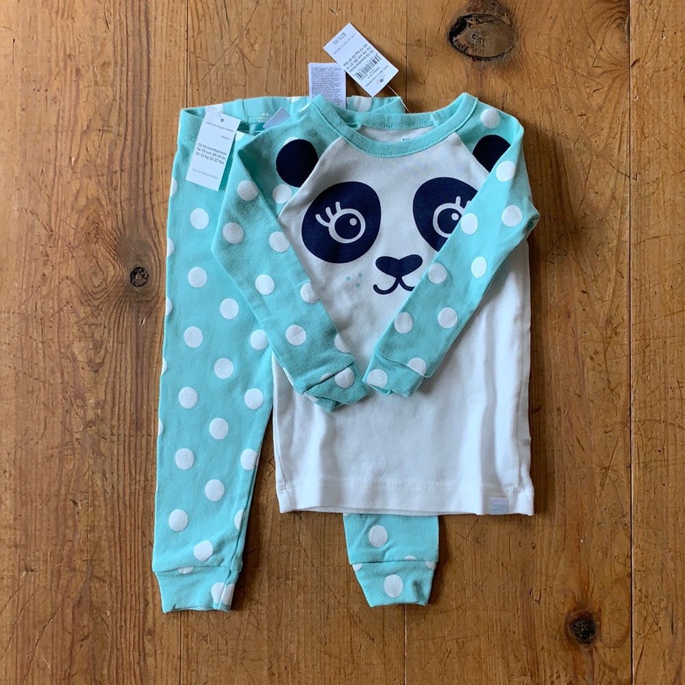 NWT Gap Panda Pajamas Set